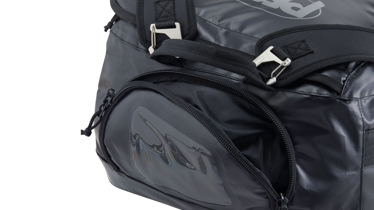 Petzl Duffel 65 Black, Showing End