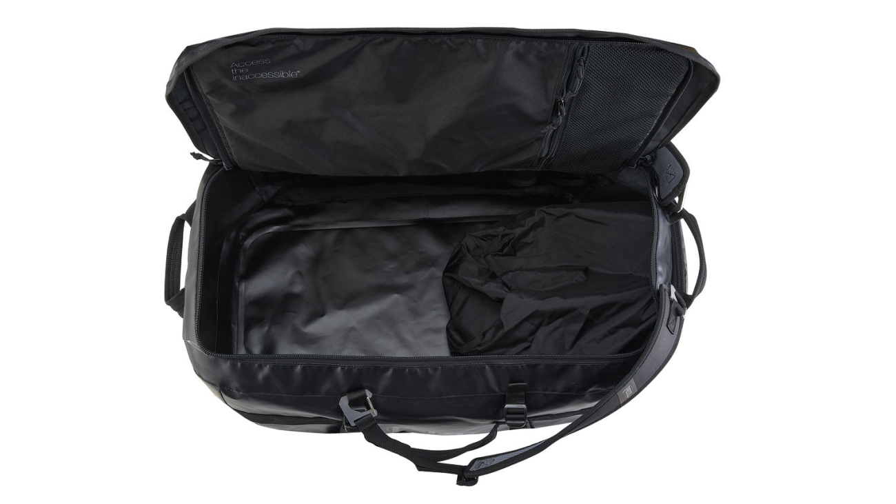 Petzl Duffel 85 Black, Showing the Interior